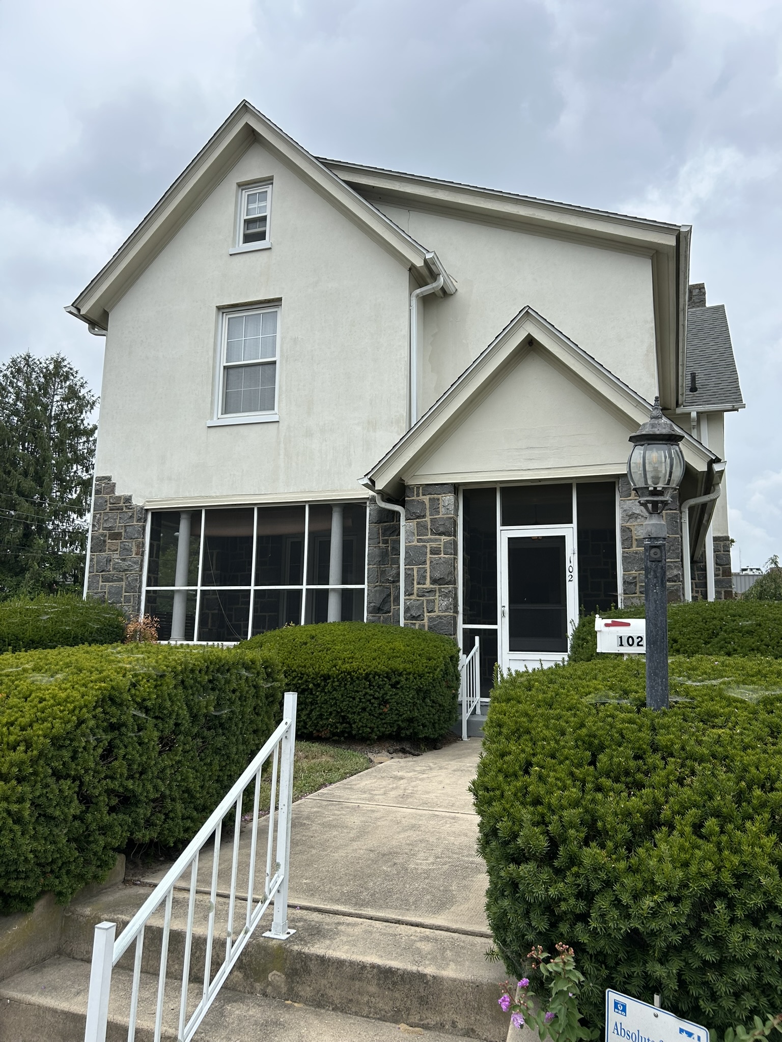 102 West Federal Street
